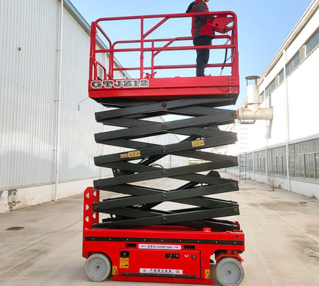 开封自行走移动式升降机